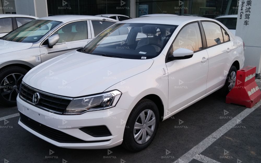 Замена рулевой тяги Volkswagen Jetta в Саратове